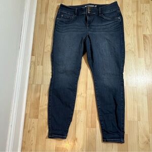 Torrid Womens Dark Wash Jegging Skinny Denim Jeans Plus Size 16